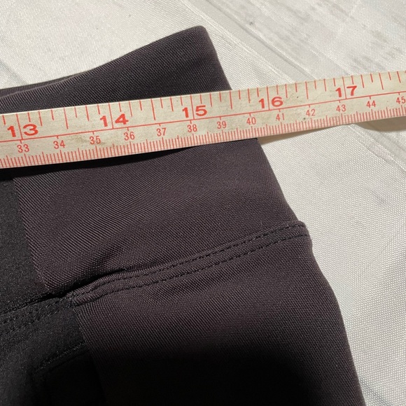 Athleta Headlands Hybrid Cargo II Tight Leggings. Size 14. - Picture 9 of 12